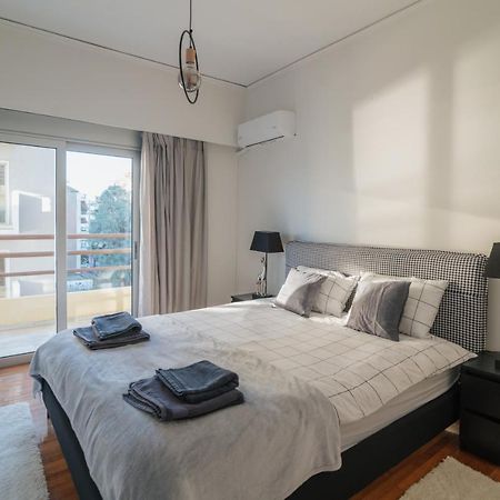 Sea Front Luxury Apartment Patras Zewnętrze zdjęcie