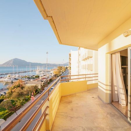 Sea Front Luxury Apartment Patras Zewnętrze zdjęcie