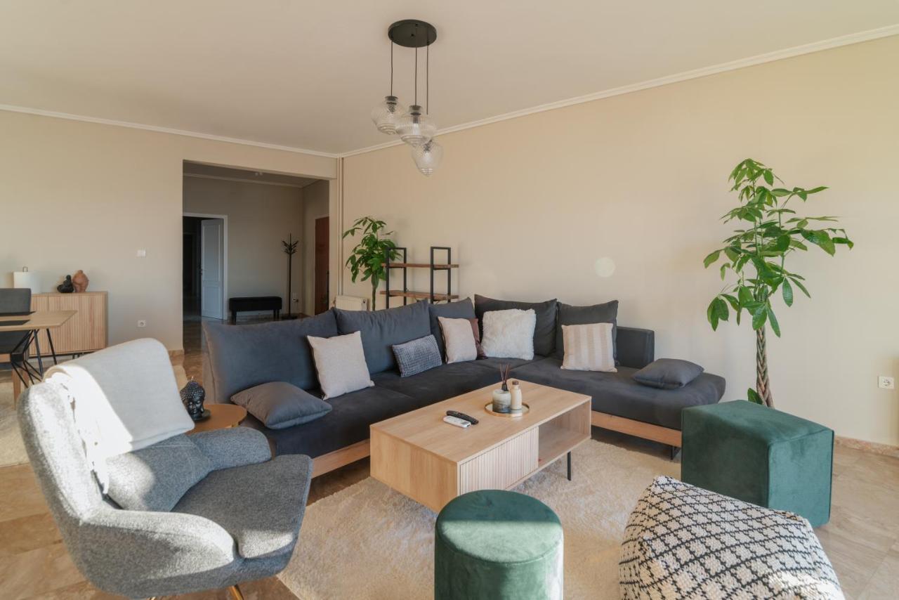 Sea Front Luxury Apartment Patras Zewnętrze zdjęcie